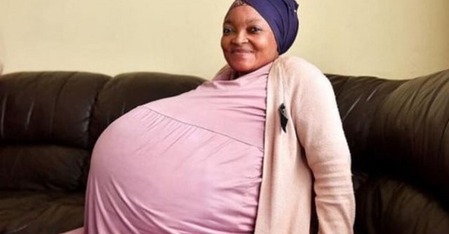 Έσπασε παγκόσμιο ρεκόρ: 37χρονη γυναίκα από τη Νότια Αφρική γέννησε δέκα παιδιά