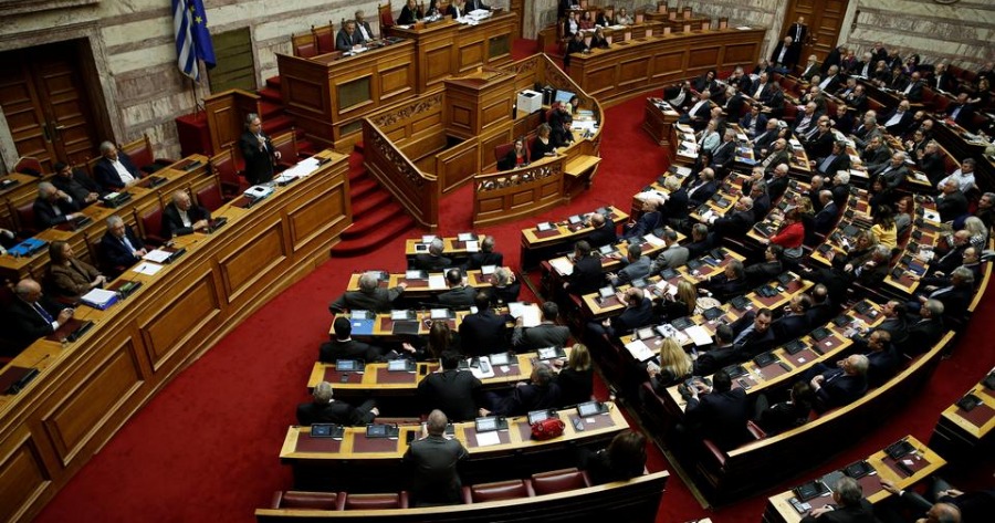 Εργασιακό νομοσχέδιο: Ψηφίστηκε επί της αρχής στη Βουλή