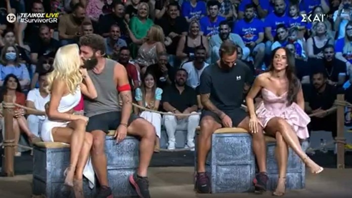 Survivor 5 – τελικός: «Την ερωτεύομαι όλο και πιο πολύ» – Η εξομολόγηση του Στάθη στην Παναγιώταρου στον αέρα