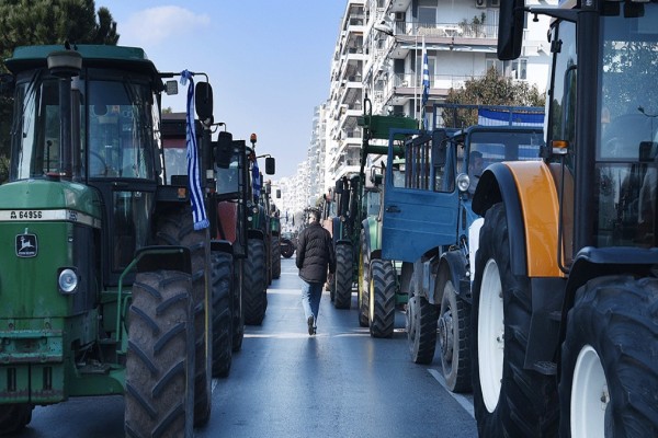 Κινητοποιήσεις αγροτών: Βγαίνουν τα τρακτέρ στους δρόμους – Ραντεβού στον κόμβο Νίκαιας – Ελλάδα