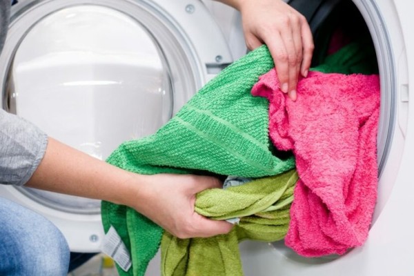 Μήπως οι πετσέτες σας μυρίζουν μούχλα μετά το πλυντήριο; Δείτε πώς θα απαλλαγείτε από την άσχημη μυρωδιά! – Σπίτι