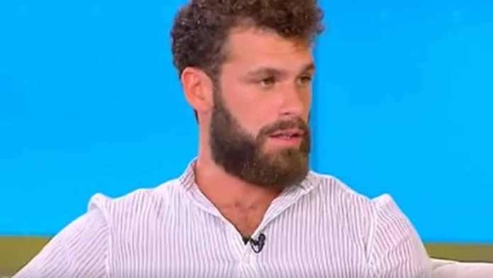 Survivor 5: «Την αγαπώ τόσο που δεν…» – Ο Σχίζας μιλά ανοιχτά για την αποκάλυψη της σχέσης του με την Παναγιώταρου