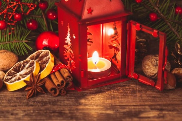 Θες να κάνεις το σπίτι σου να μυρίζει Χριστούγεννα; – Θα σου πάρει μόνο 5 λεπτά – Σπίτι
