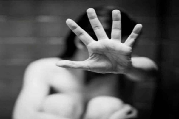 Σοκ στη Ρόδο – 15χρονη τουρίστρια κατήγγειλε 21χρονο για βιασμό