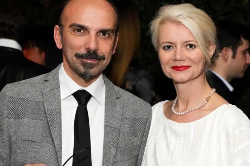 Η χλιδάτη ζωή του ζευγαριού των γιατρών και οι μπίζνες τους που «απογειώθηκαν» – Έτσι θησαυρίσαν