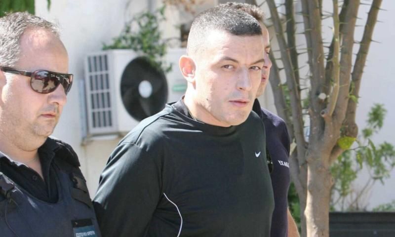 Εκτός Ελλάδας ο Αλκέτ Ριζάι - Δεν μπορείτε να φανταστείτε τι κόλπο έκανε και διέφυγε