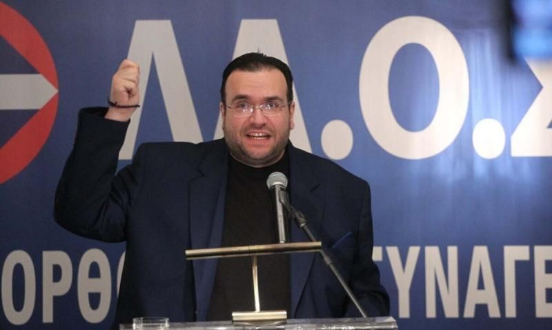 Καμπούρης: Εσπευσμένα στο νοσοκομείο - Είπε ότι παθαίνει εγκεφαλικό