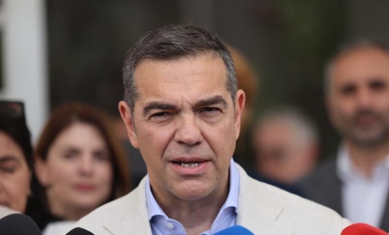Με αυτόν μπορεί να βγει και πρώτος: Ο πασίγνωστος παρουσιαστής κατεβαίνει με τον Τσίπρα στην Αττική
